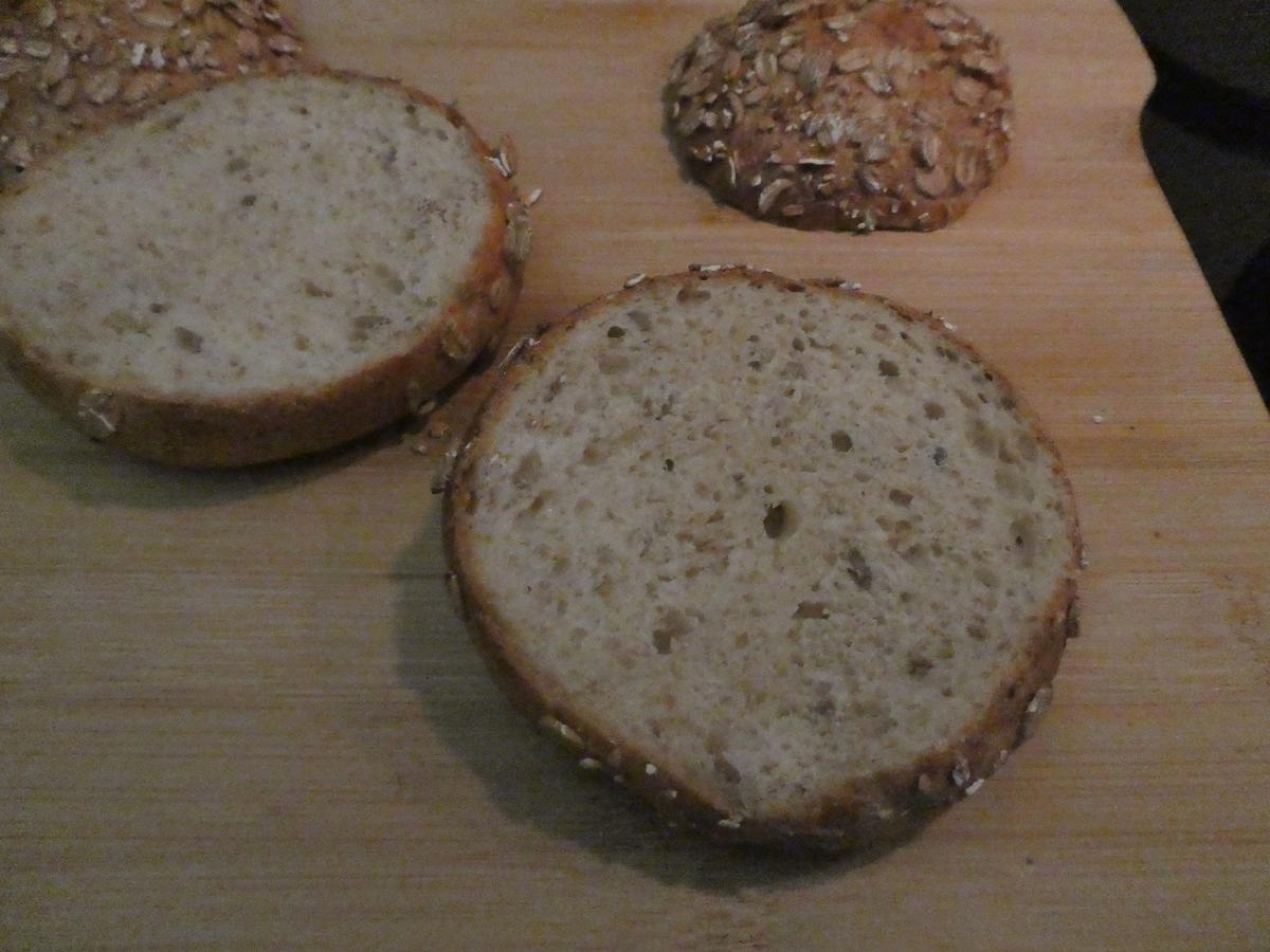 Gefüllte Brötchen - Rezept - Bild Nr. 14325