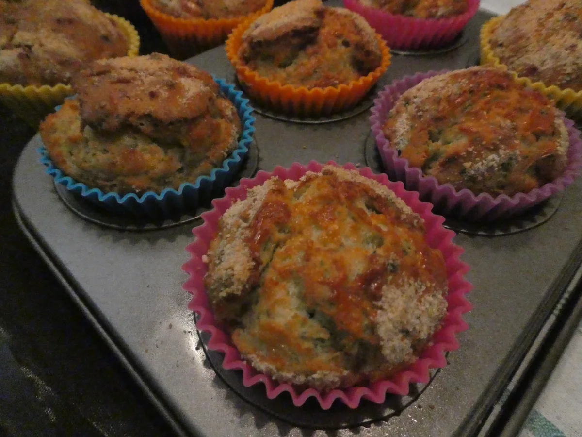 Rezept: Käse-Kräuter-Muffins Bild Nr. 14329 Käse-Kräuter-Muffins - Rezept - Bild Nr. 14329