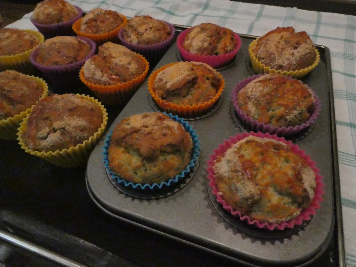 Rezept: Käse-Kräuter-Muffins Bild Nr. 14331 Käse-Kräuter-Muffins - Rezept - Bild Nr. 14331