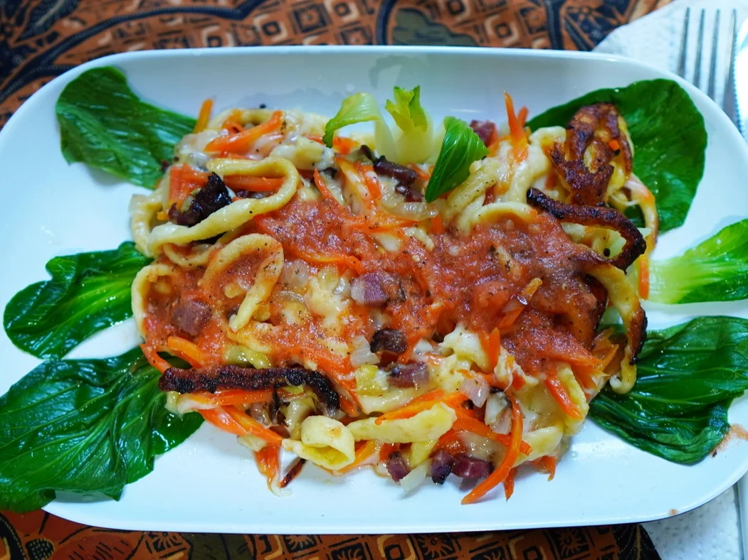 Karottenspätzle mit Speck und Käse "Meersburg" - Rezept - Bild Nr. 14334