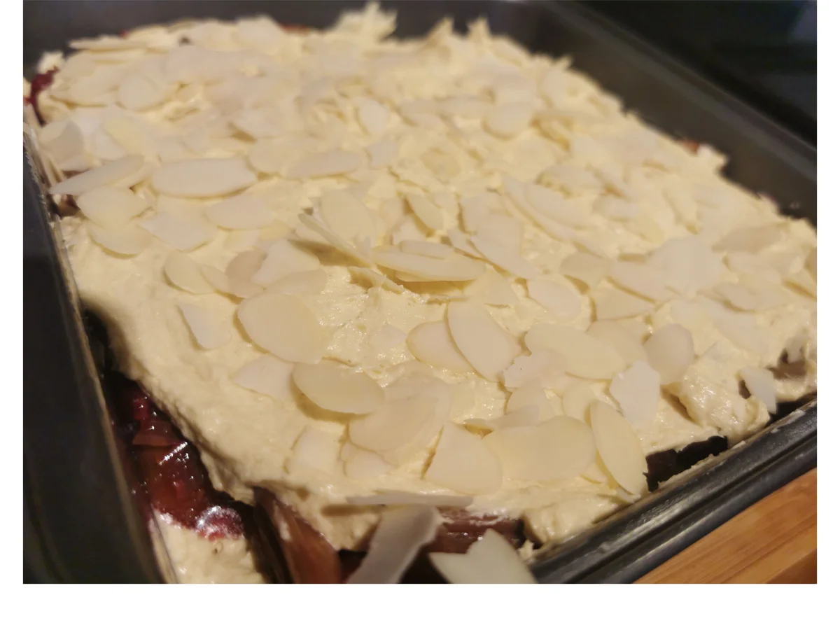 Rezept: BiNe` S RHABARBER - HIMBEERKUCHEN Bild Nr. 3 BiNe` S RHABARBER - HIMBEERKUCHEN - Rezept - Bild Nr. 3