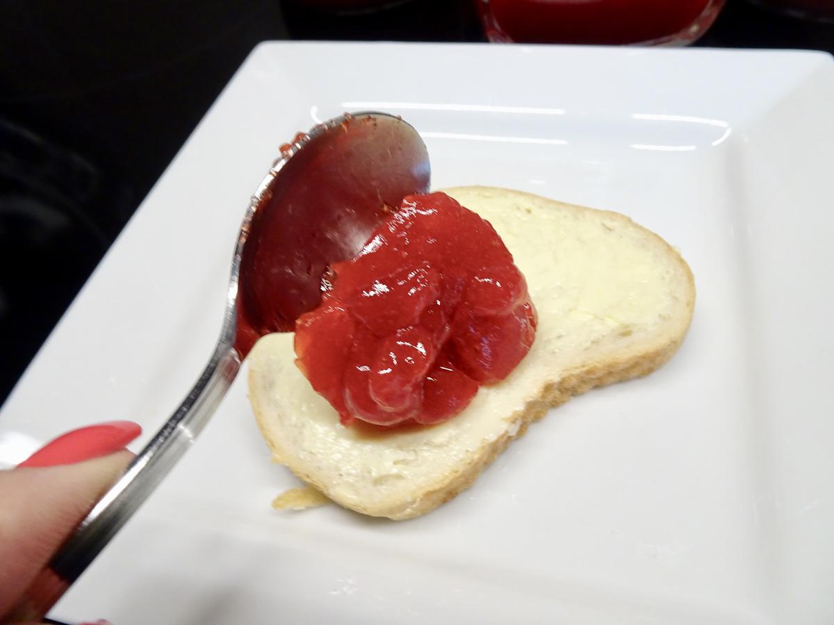 Erdbeer Marmelade - die tropft garantiert nicht vom Brot - Rezept - Bild Nr. 14334