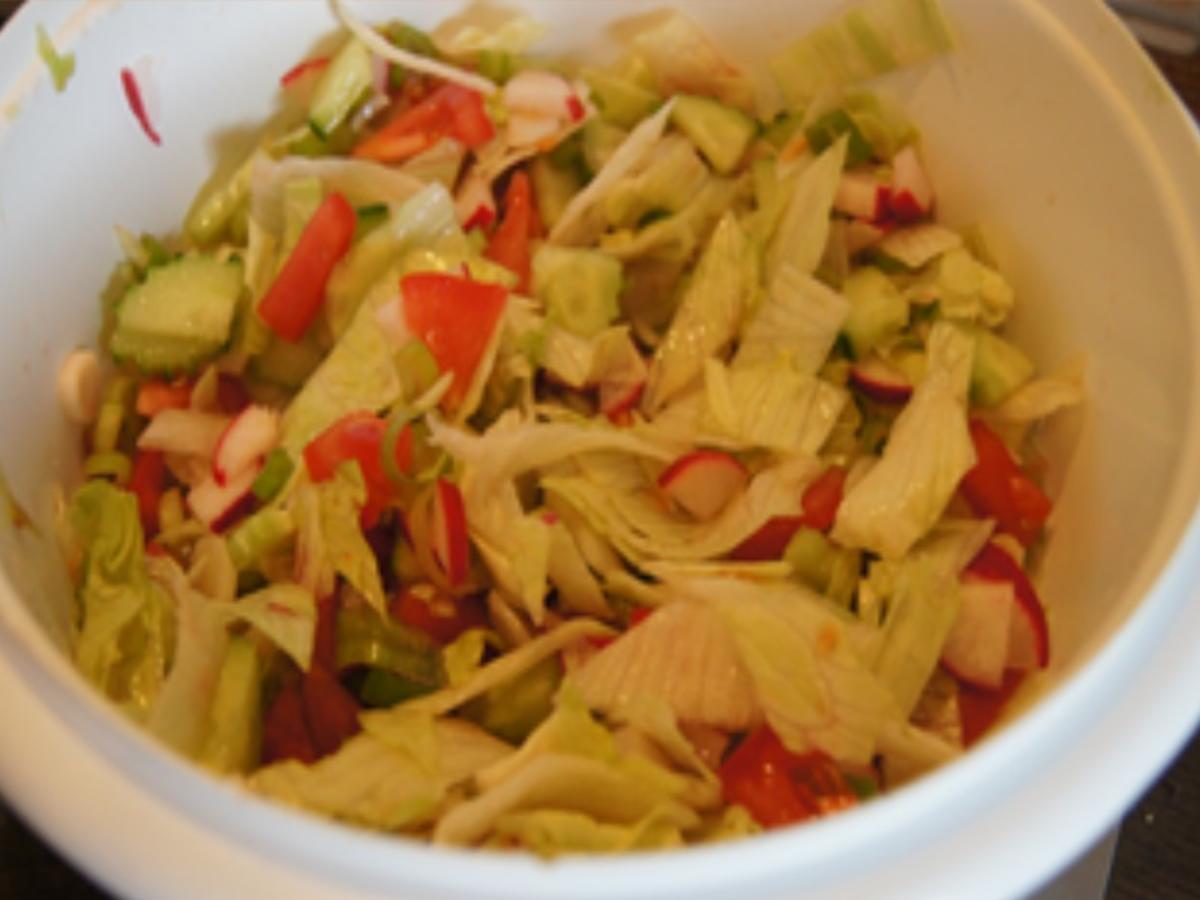 "Kotelett mit Tschechischen Kartoffelsalat light und gemischten Salat"; - Rezept - Bild Nr. 14374
