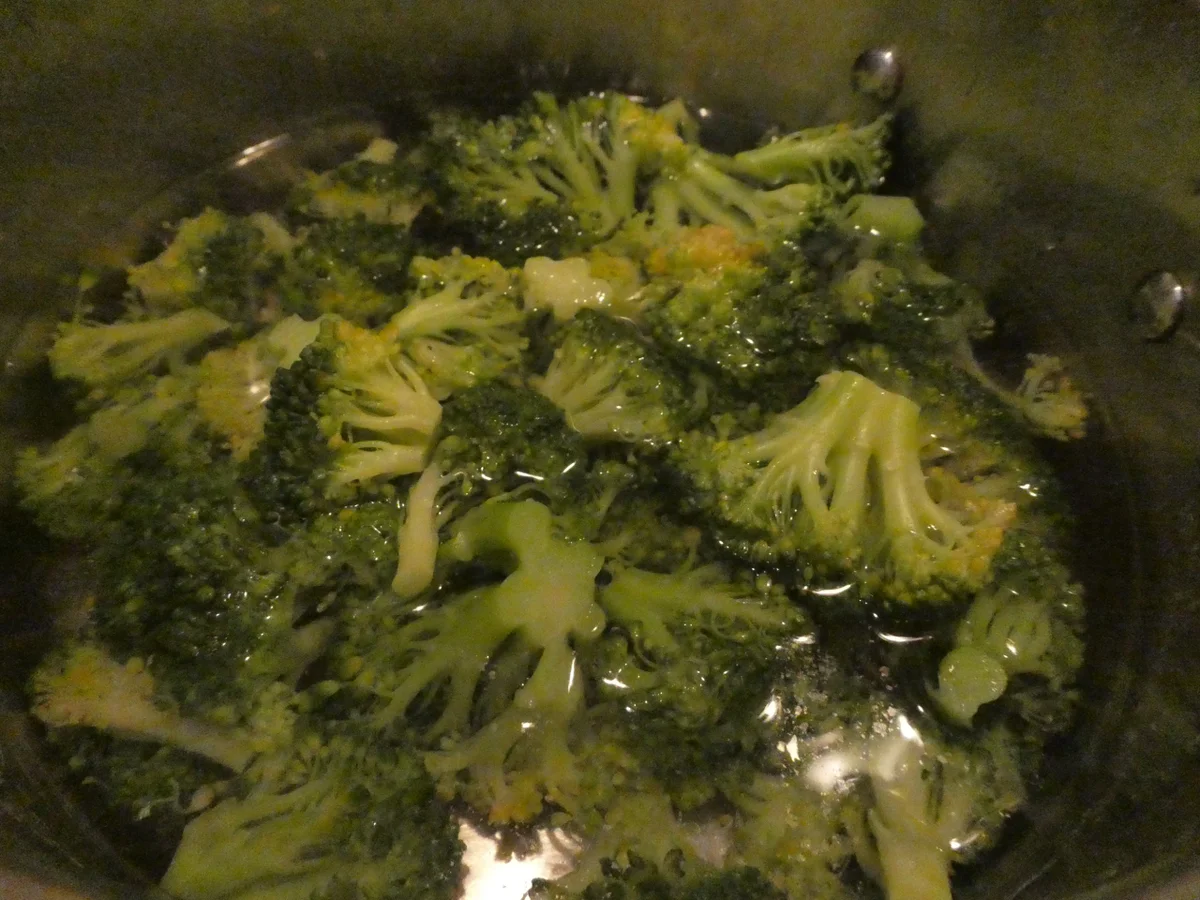 Brokkoli-Quiche mit Gorgonzola - Rezept - Bild Nr. 14367