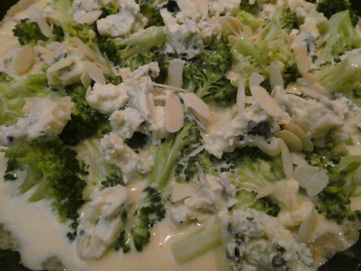 Brokkoli-Quiche mit Gorgonzola - Rezept - Bild Nr. 14376