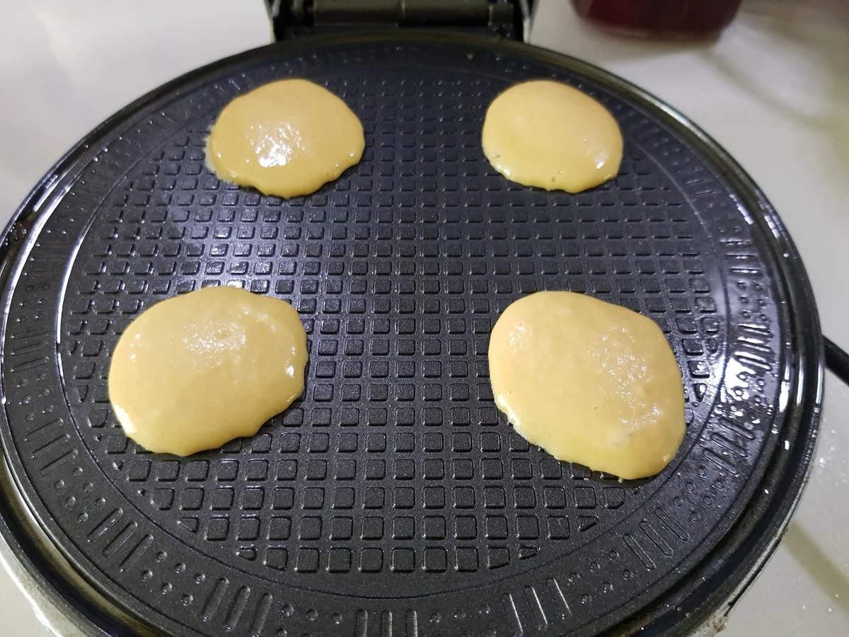 Rezept: Zitronen-Waffeln Bild Nr. 4 Zitronen-Waffeln - Rezept - Bild Nr. 4