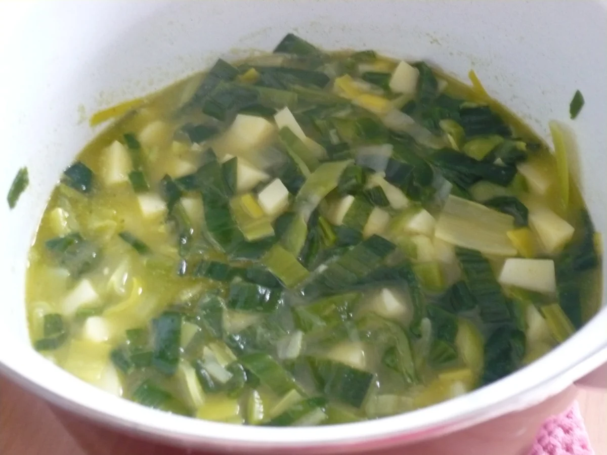 Sommersuppe mit Lachs - Rezept - Bild Nr. 6