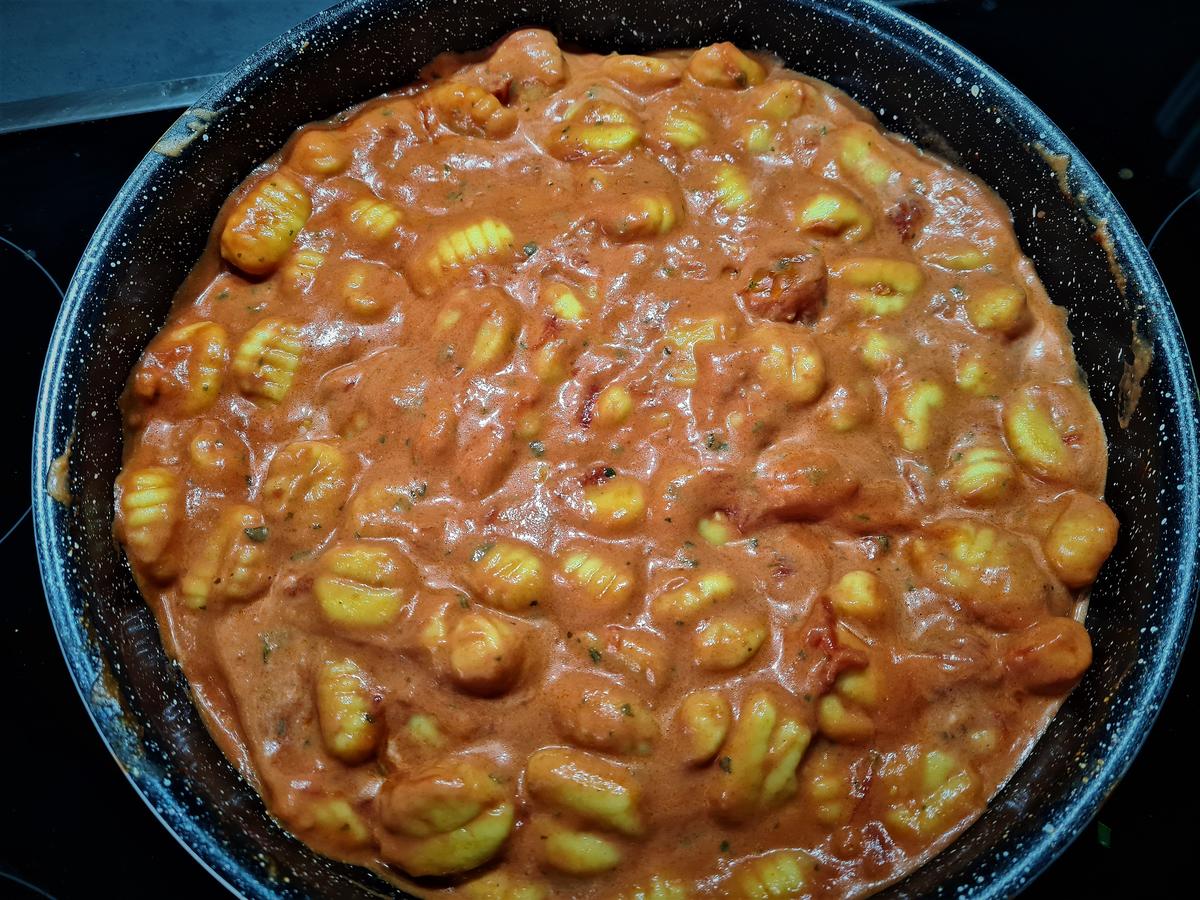 Gnocchi Tomaten Pfanne - Rezept - Bild Nr. 14362