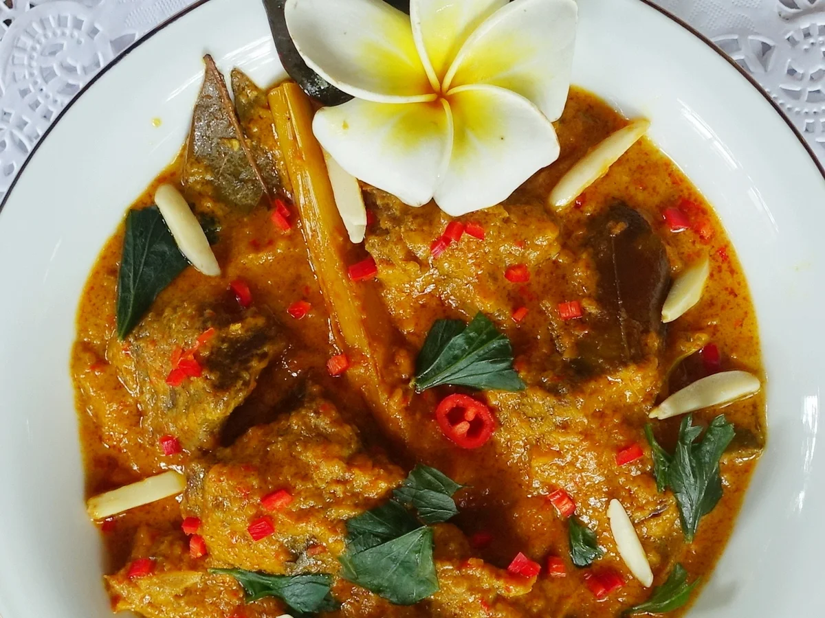 Scharfes Rindfleisch-Rendang auf Jakarta-Art - Rezept - Bild Nr. 14361