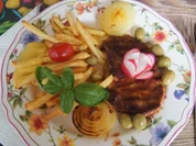 Ranger Nackensteak mit Pommes Frites und Beilagen - Rezept - Bild Nr. 3