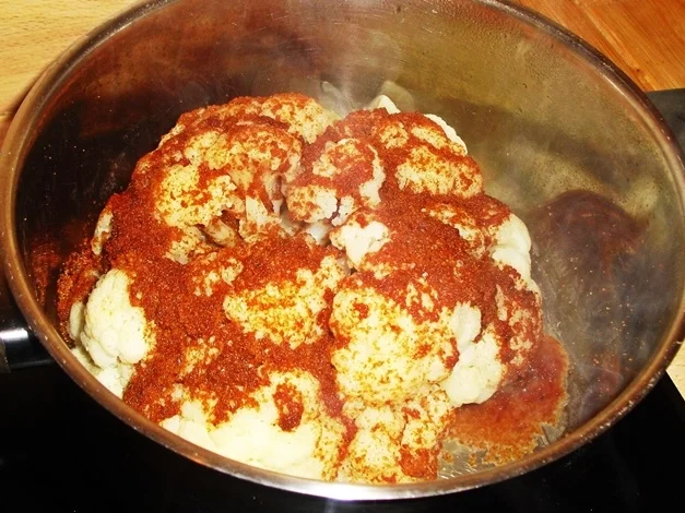 Hühnerkotelett aus Kiew mit Kartoffelspalten - kulinarische Weltreise - Rezept - Bild Nr. 14364