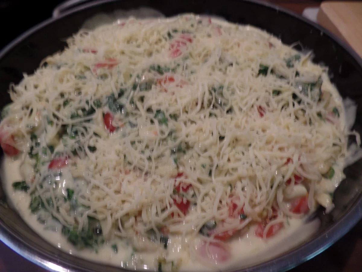 Rezept: Spätzle-Spinat-Eier -Auflauf mit Zwiebelringen on Topp Bild Nr. 14372 Spätzle-Spinat-Eier -Auflauf mit Zwiebelringen on Topp - Rezept - Bild Nr. 14372