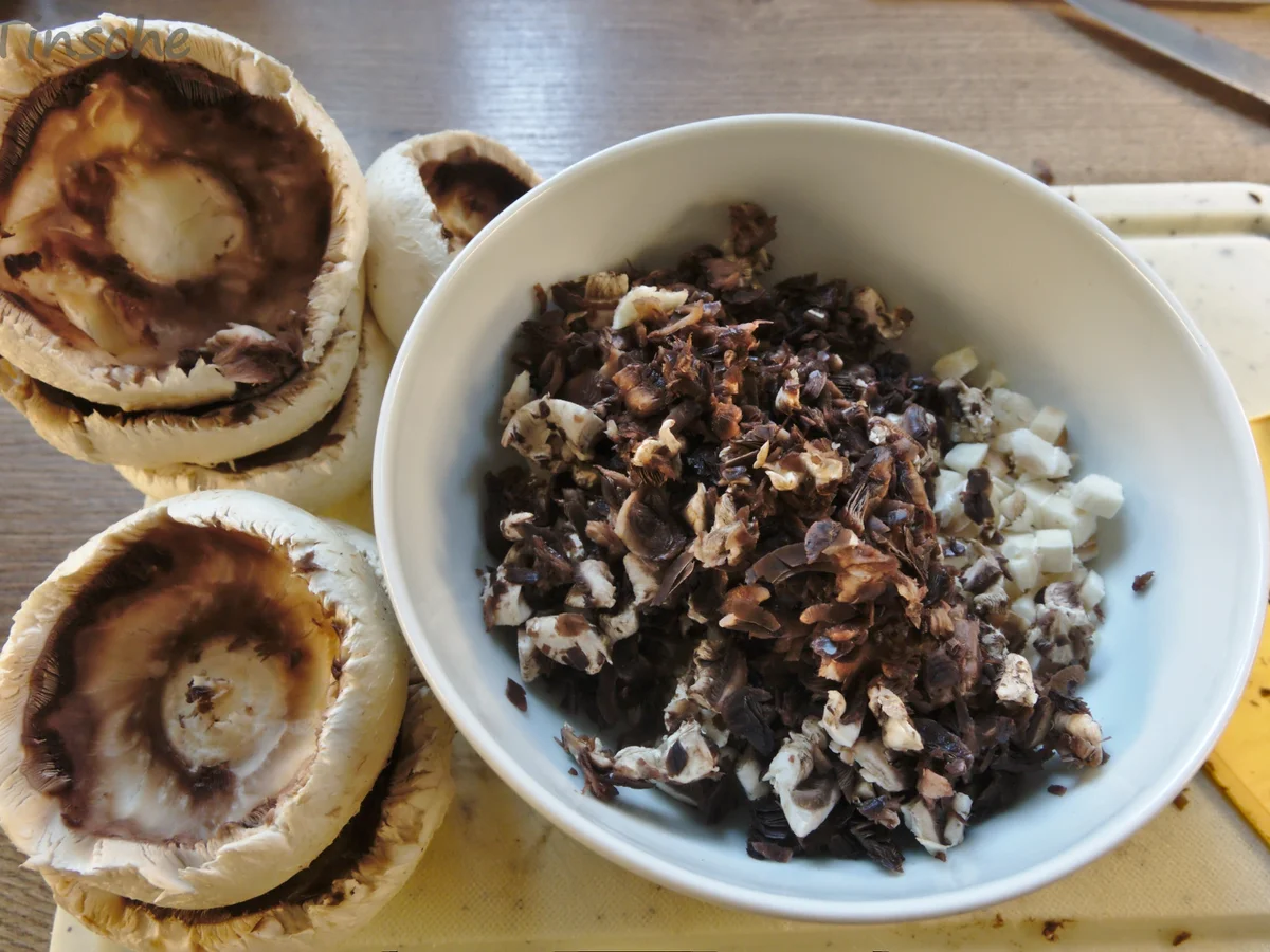 Gefüllte Riesenchampignons - Rezept - Bild Nr. 14365
