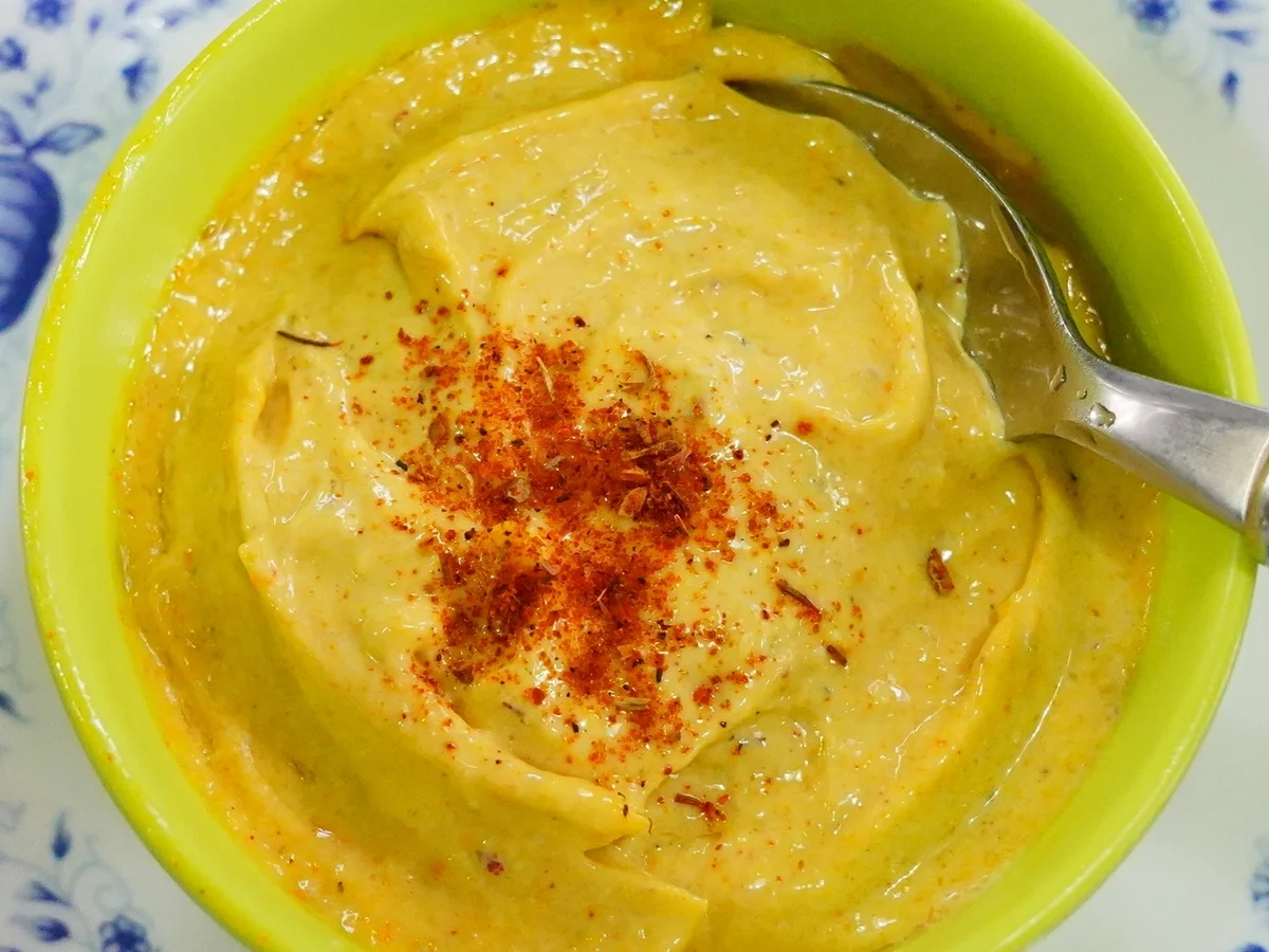 Würzige, gelbe Anchovismayonaise - Aioli Anchoiade - Rezept - Bild Nr. 2