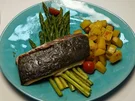 Kingfish auf gebratenem grünen Spargel dazu Rosmarinkartoffeln - Rezept - Bild Nr. 14383