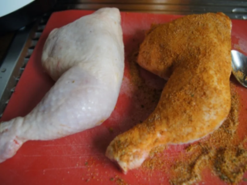 Knusprige Hähnchenkeule mit Pommes Frites und asiatischen Gurkensalat - Rezept - Bild Nr. 14405