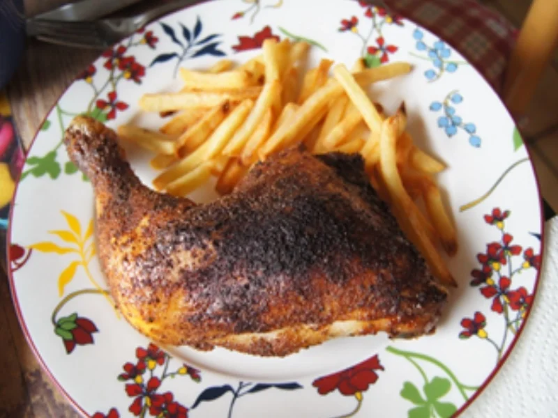 Knusprige Hähnchenkeule mit Pommes Frites und asiatischen Gurkensalat - Rezept - Bild Nr. 14416