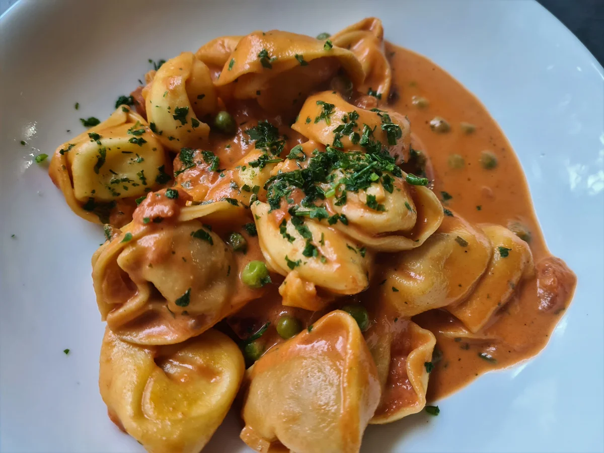 Rezept: Tortellini Tomaten Pfanne Bild Nr. 14392 Tortellini Tomaten Pfanne - Rezept - Bild Nr. 14392