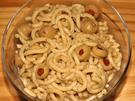 Nudel-Oliven-Salat mit Essig-Öl-Dressing - Rezept - Bild Nr. 14391