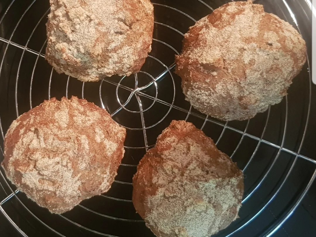 Rezept: Low Carb Proteinbrötchen Bild Nr. 14393 Low Carb Proteinbrötchen - Rezept - Bild Nr. 14393