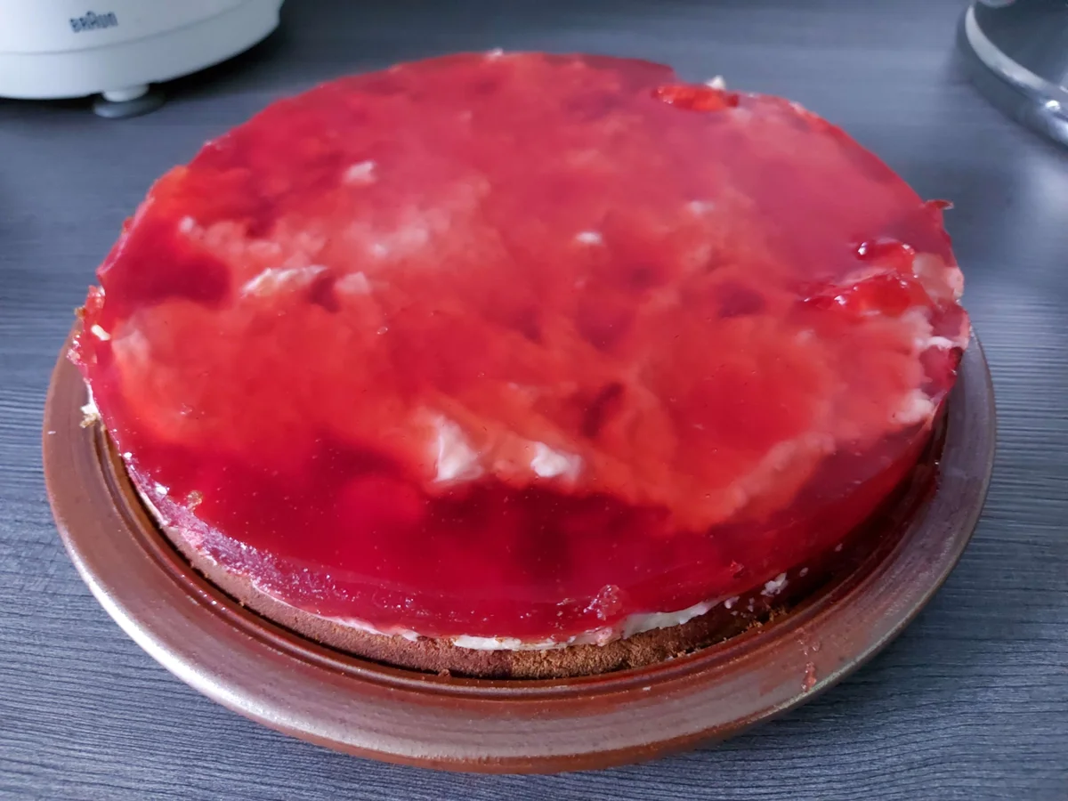 Rezept: Mein(e) Erdbeerkuchen / Erdbeertorte Bild Nr. 14400 Mein(e) Erdbeerkuchen / Erdbeertorte - Rezept - Bild Nr. 14400