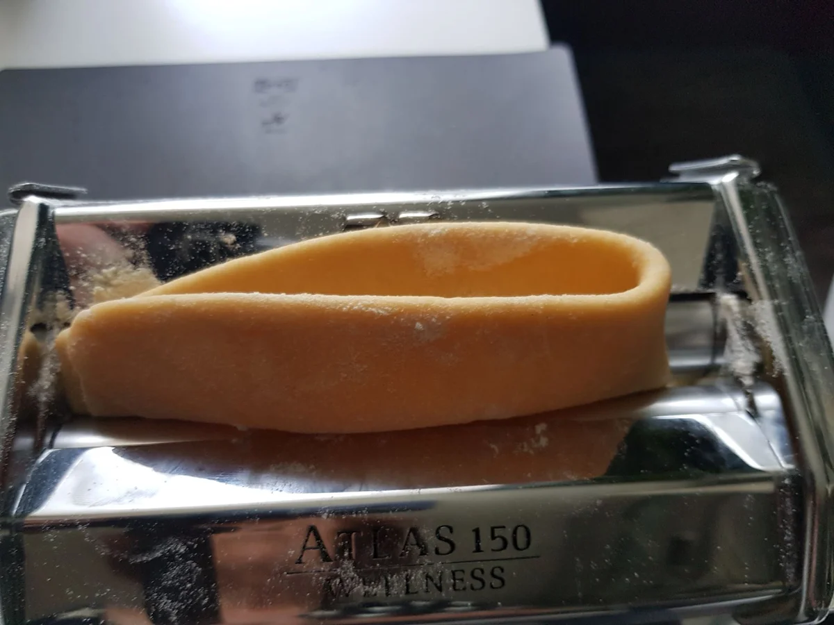 Rezept: XXL-Ravioli mit Kürbis-Füllung und Ricotta-Kürbis-Creme Bild Nr. 14403 XXL-Ravioli mit Kürbis-Füllung und Ricotta-Kürbis-Creme - Rezept - Bild Nr. 14403