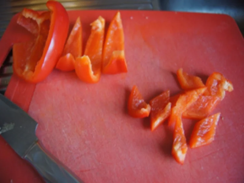 Schweinegulasch mit gemischten Gemüse und Drillingen - Rezept - Bild Nr. 14404