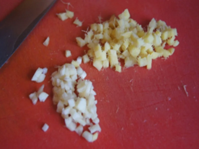 Schweinegulasch mit gemischten Gemüse und Drillingen - Rezept - Bild Nr. 14408