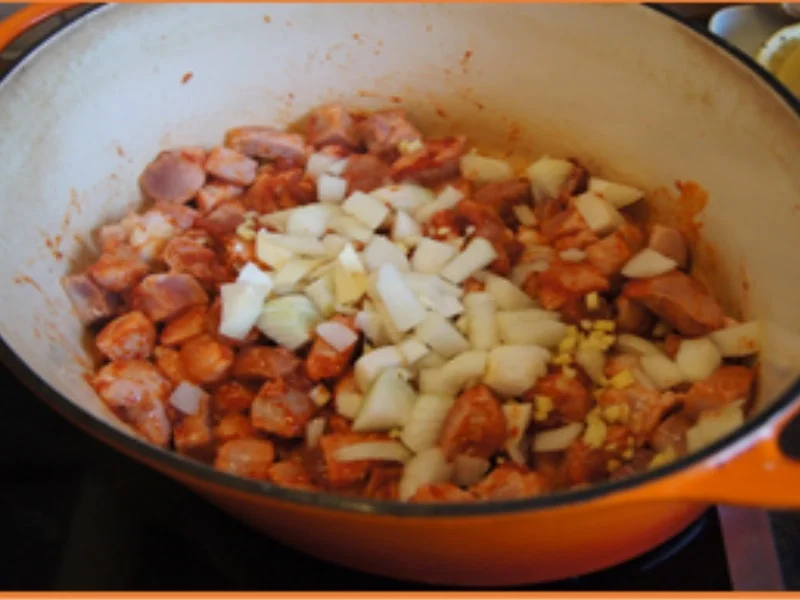 Schweinegulasch mit gemischten Gemüse und Drillingen - Rezept - Bild Nr. 14416