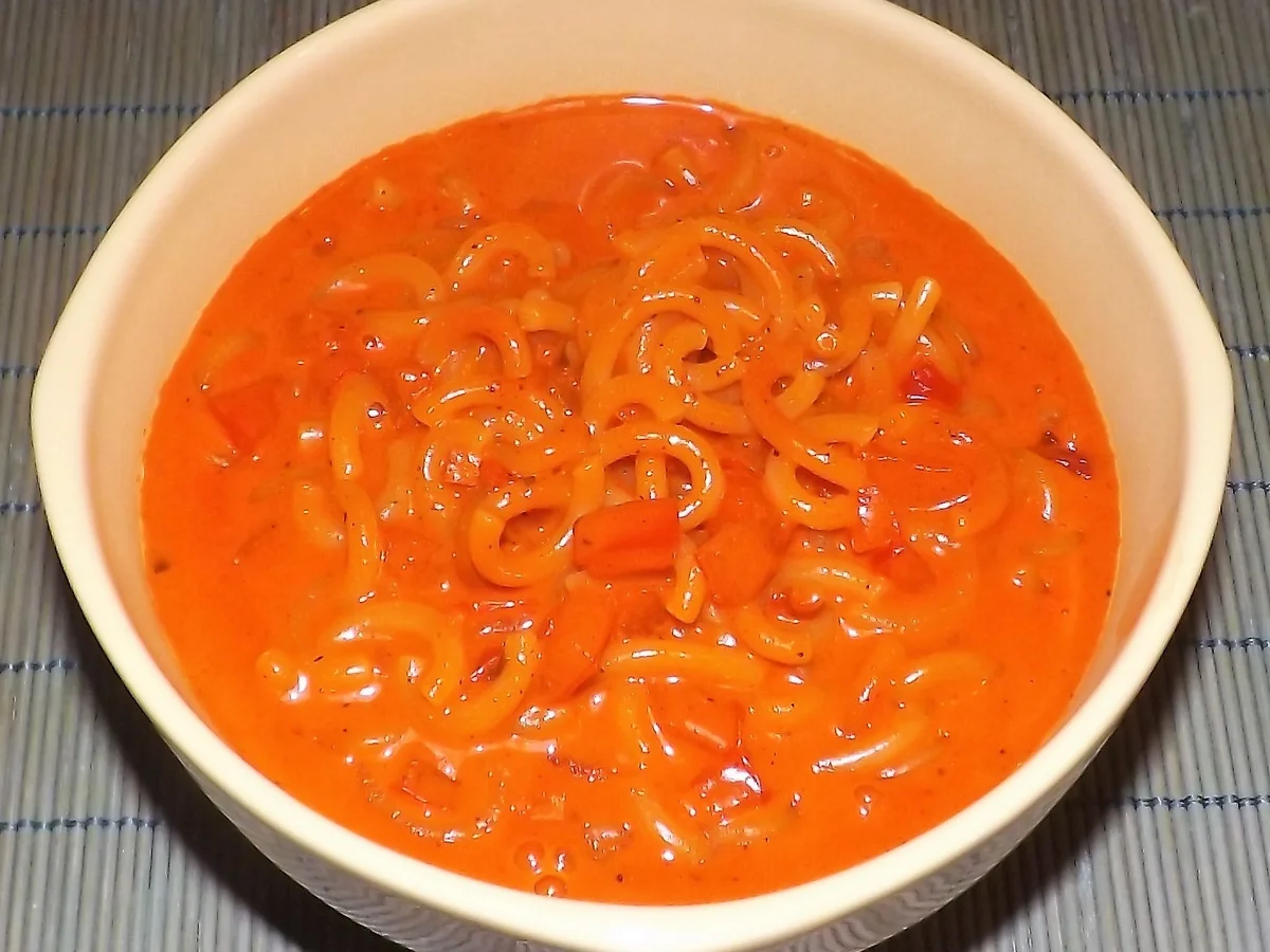 Paprika-Schmelzkäse-Nudeln - Rezept - Bild Nr. 14396