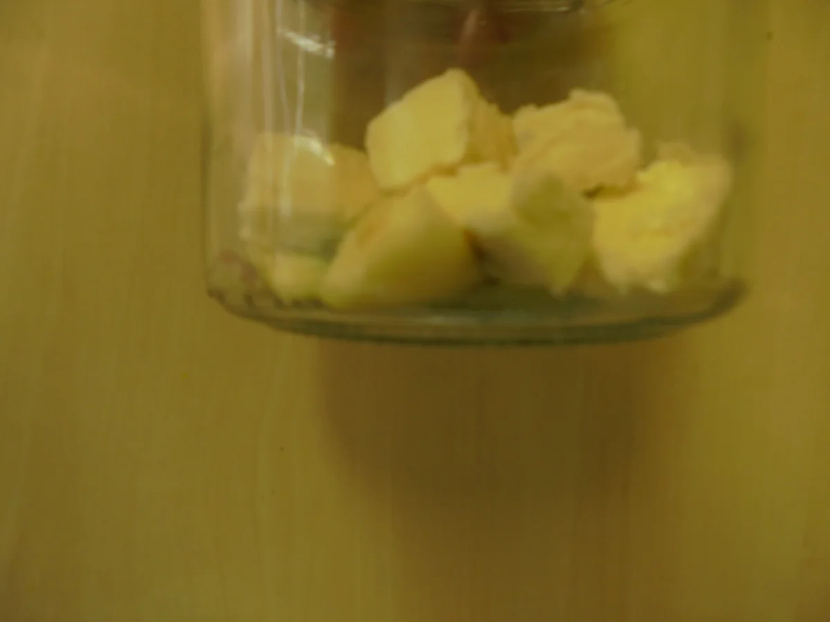 Rezept: Eingelegter Hirtenkäse mit Knoblauch und Zitrone Bild Nr. 14397 Eingelegter Hirtenkäse mit Knoblauch und Zitrone - Rezept - Bild Nr. 14397