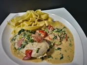 Hähnchen in Spinat Tomaten Parmesansosse - Rezept - Bild Nr. 2