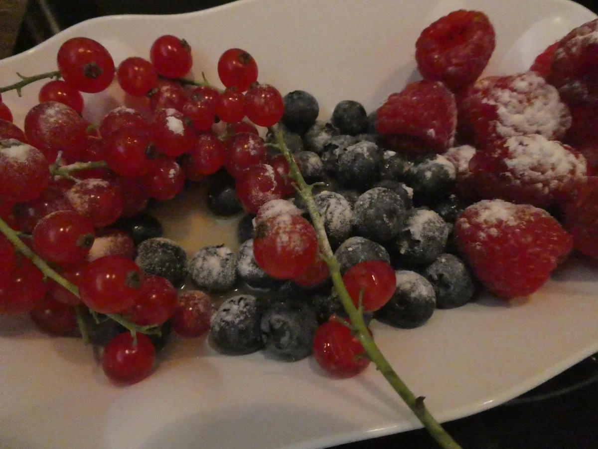 Beeren-Tartelettes mit Pistazien-Creme - Rezept - Bild Nr. 15