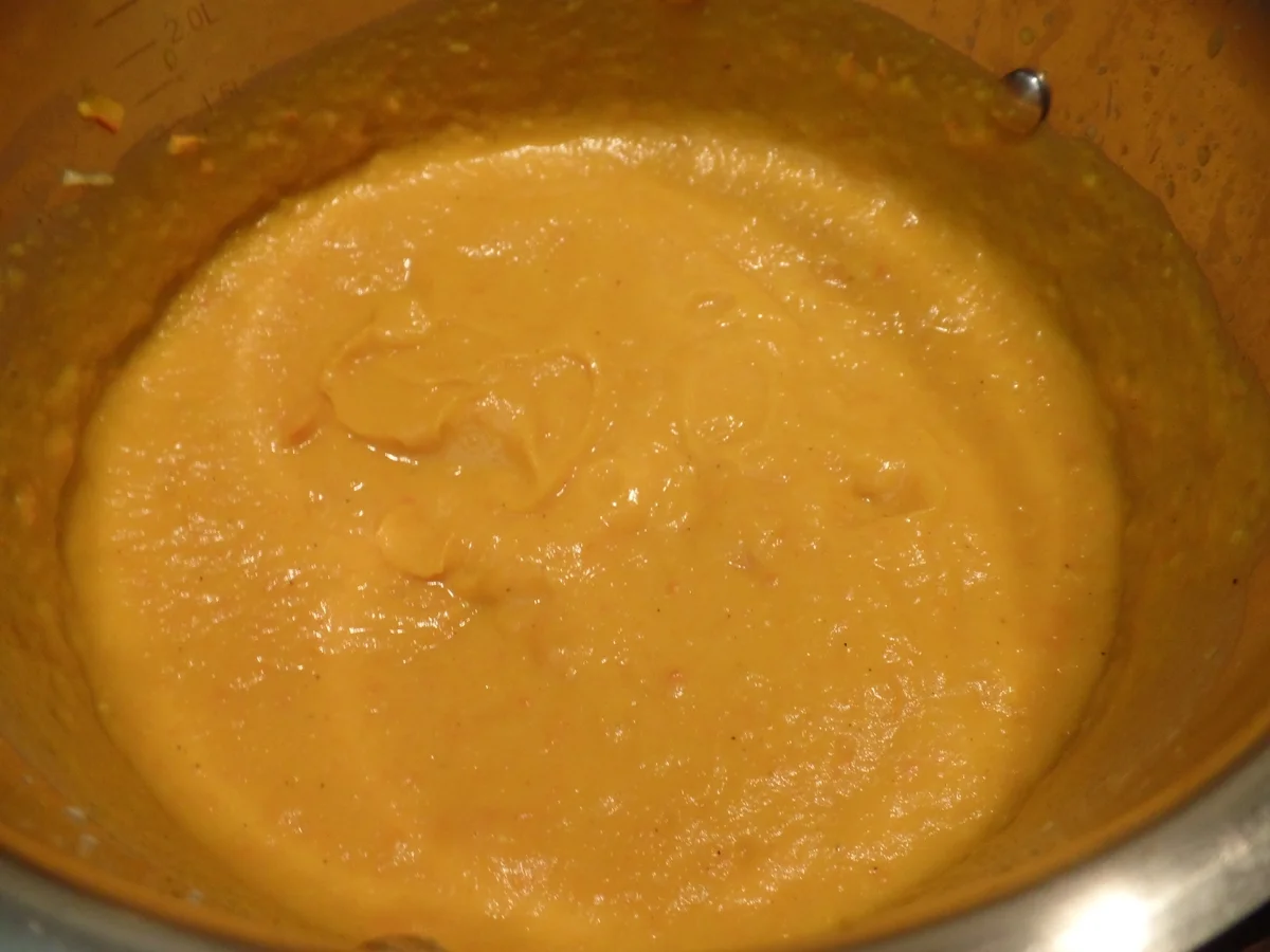 Rezept: Hackfleisch-Wirsing-Pizza Bild Nr. 14427 Hackfleisch-Wirsing-Pizza - Rezept - Bild Nr. 14427