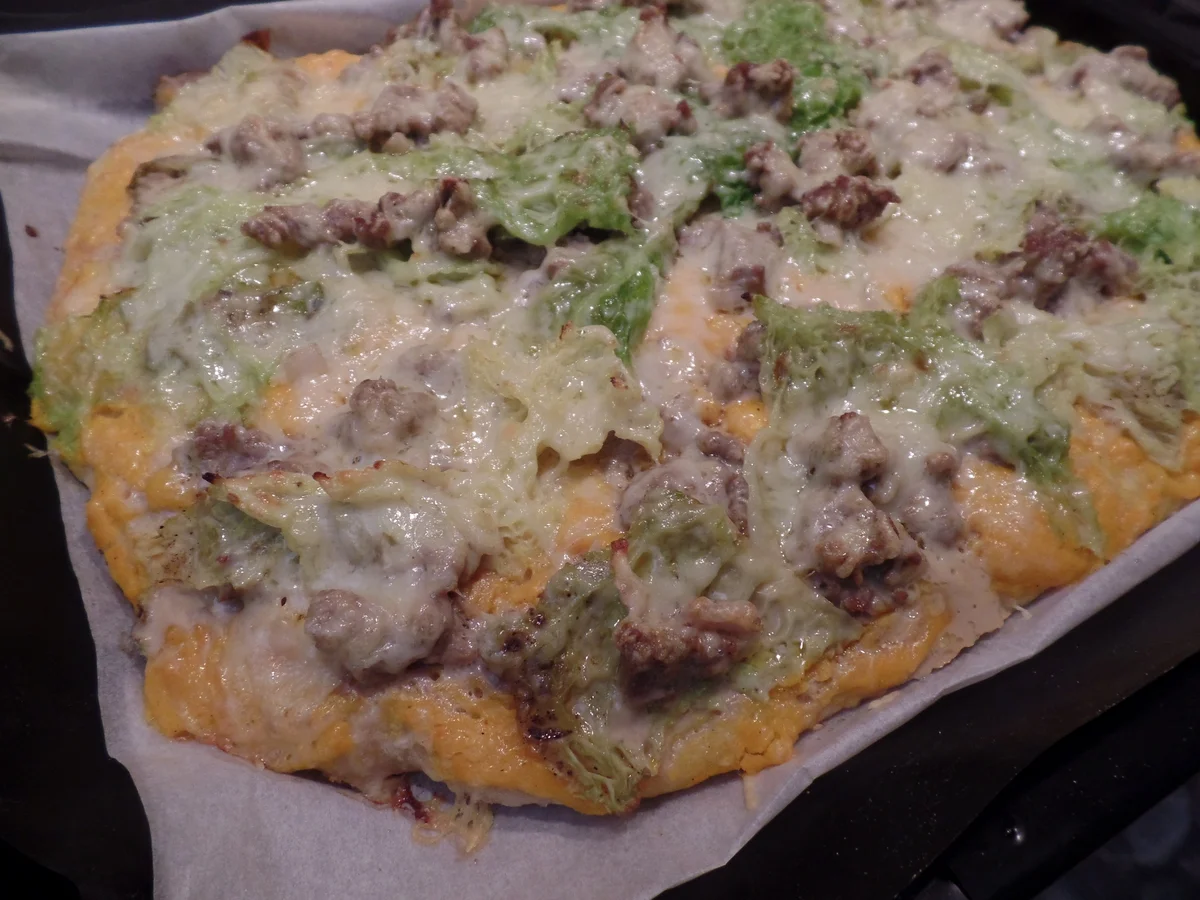 Rezept: Hackfleisch-Wirsing-Pizza Bild Nr. 14436 Hackfleisch-Wirsing-Pizza - Rezept - Bild Nr. 14436