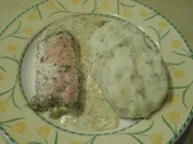 Wildlachs in cremiger Kräuter-Sahne-Sauce - Rezept