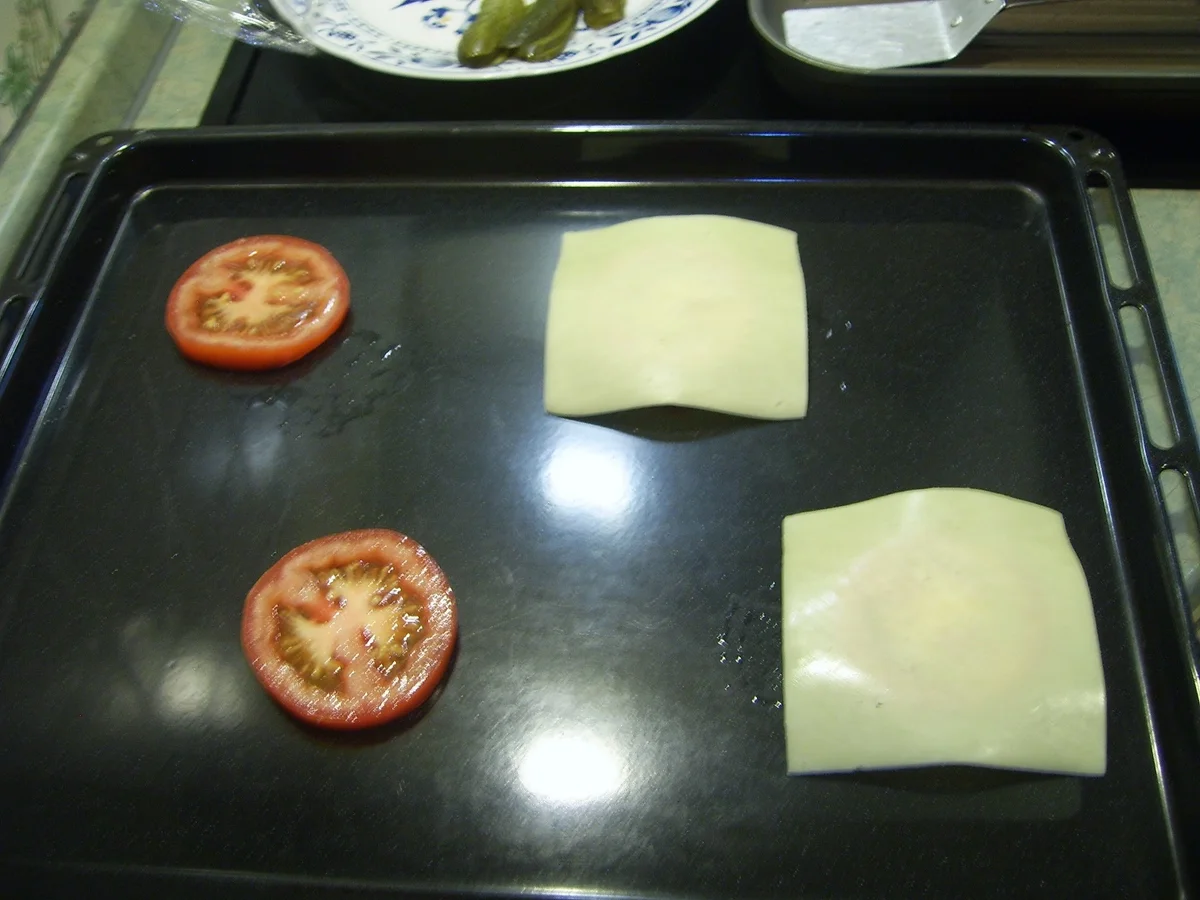 Käse-Hullersemmel mit Gemüse - Rezept - Bild Nr. 14431