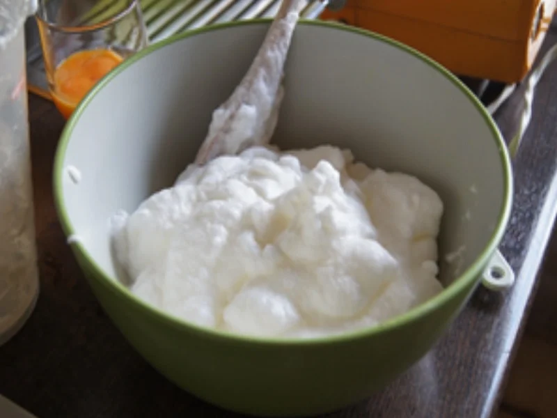 Rezept: Biskuitrolle mit Himbeeren Bild Nr. 14430 Biskuitrolle mit Himbeeren - Rezept - Bild Nr. 14430