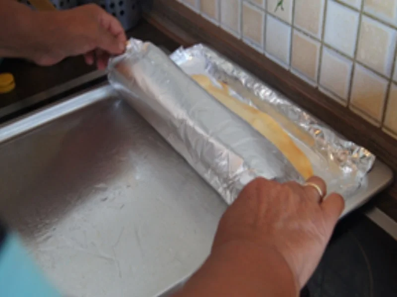 Rezept: Biskuitrolle mit Himbeeren Bild Nr. 14434 Biskuitrolle mit Himbeeren - Rezept - Bild Nr. 14434