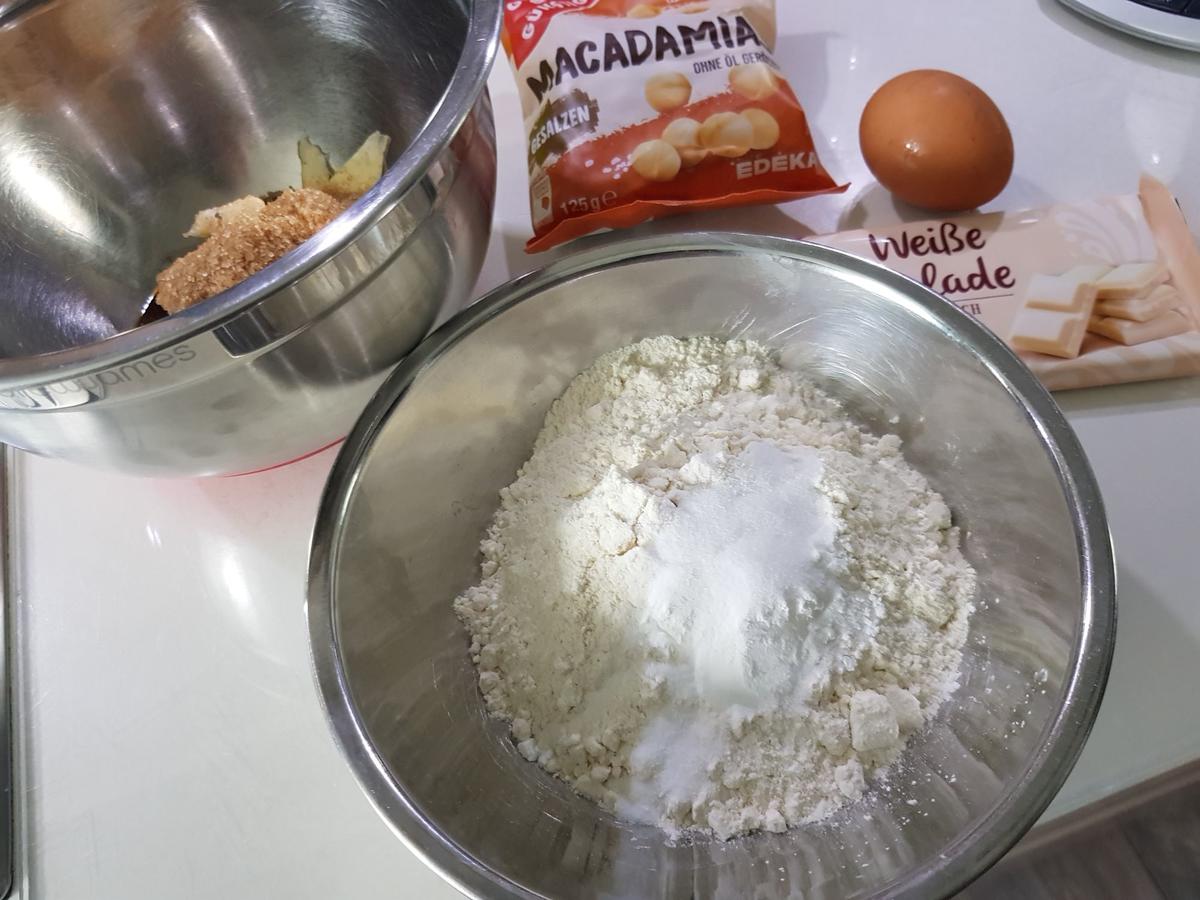 White Chocolate-Macadamia-Cookies - Rezept - Bild Nr. 14431