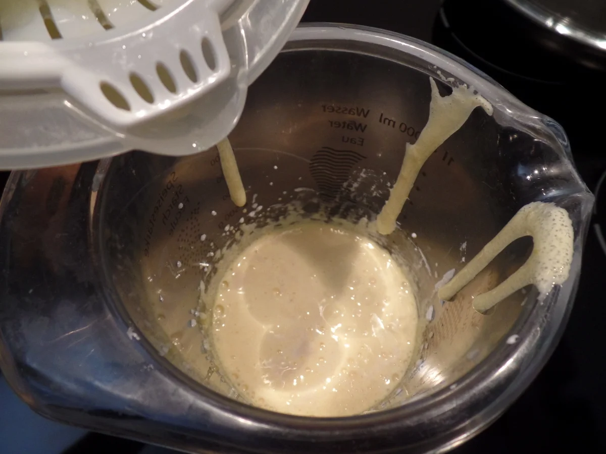 Tartelettes mit Zitronencreme und Baisertupfen - Rezept - Bild Nr. 14446