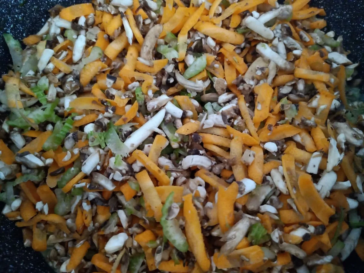 Rezept: Gemüse Lasagne mit Spinat und Champignons Bild Nr. 14449 Gemüse Lasagne mit Spinat und Champignons - Rezept - Bild Nr. 14449