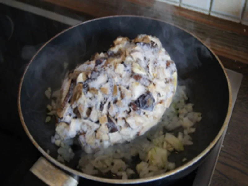 Bandnudelpasta mit Waldpilzen und gemischten Salat - Rezept - Bild Nr. 7