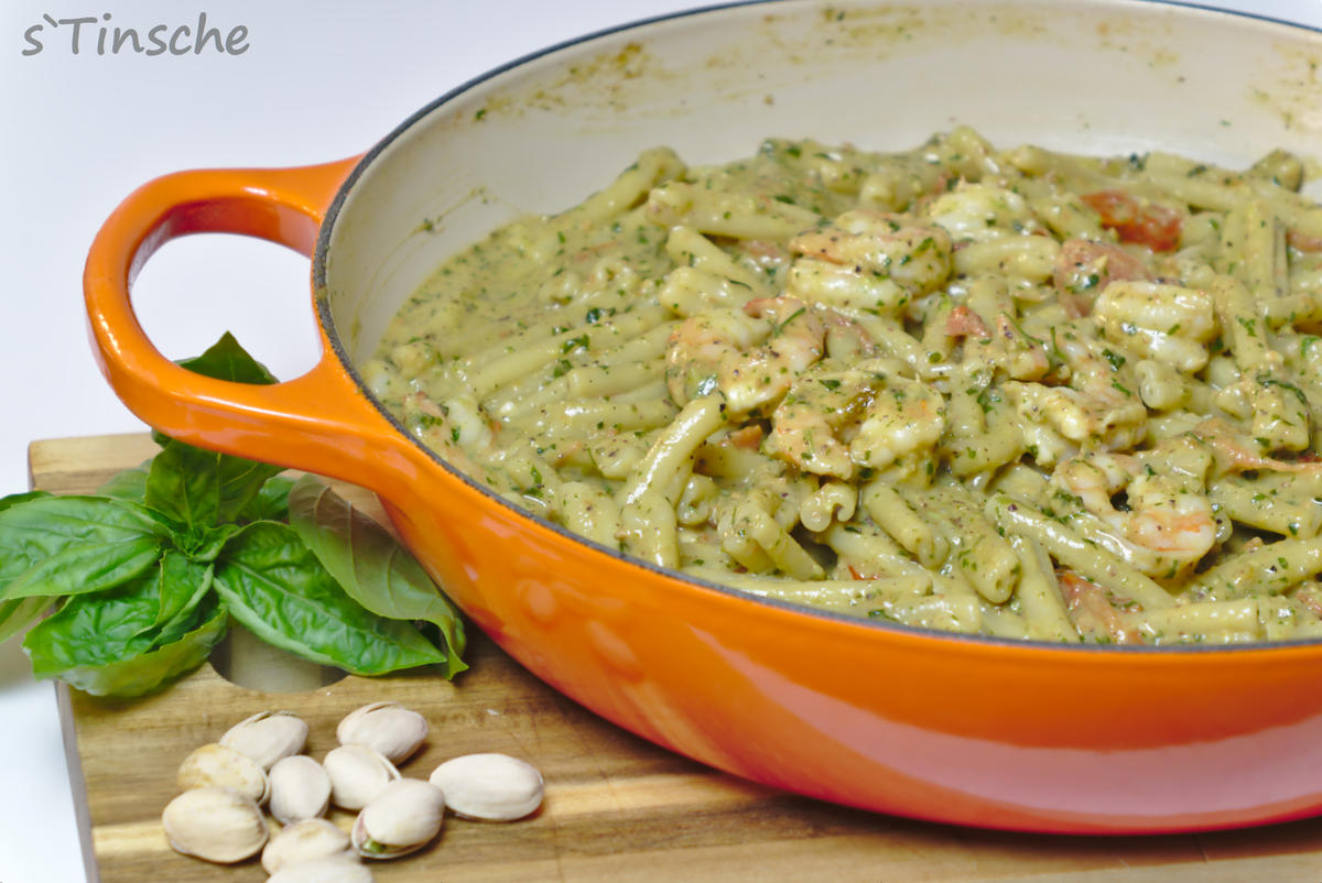 Pasta con Pesto di Pistacchie e Gamberi - Rezept - Bild Nr. 14461