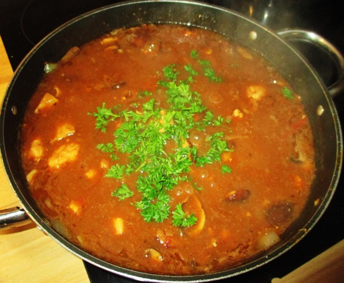 Hähnchen-Champignon-Gulasch - Rezept - Bild Nr. 14462