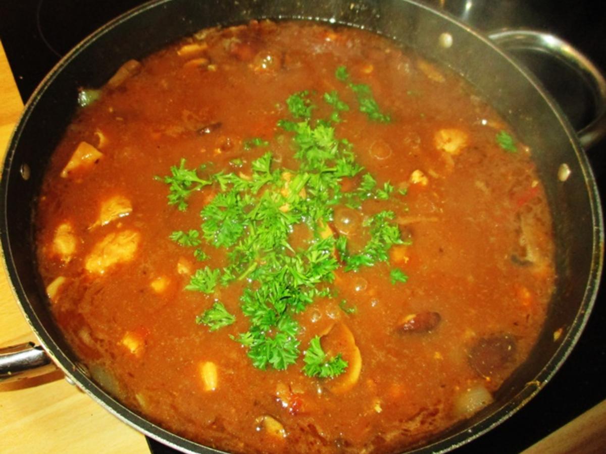 Hähnchen Champignon Gulasch - einfach - von GreteDrafz