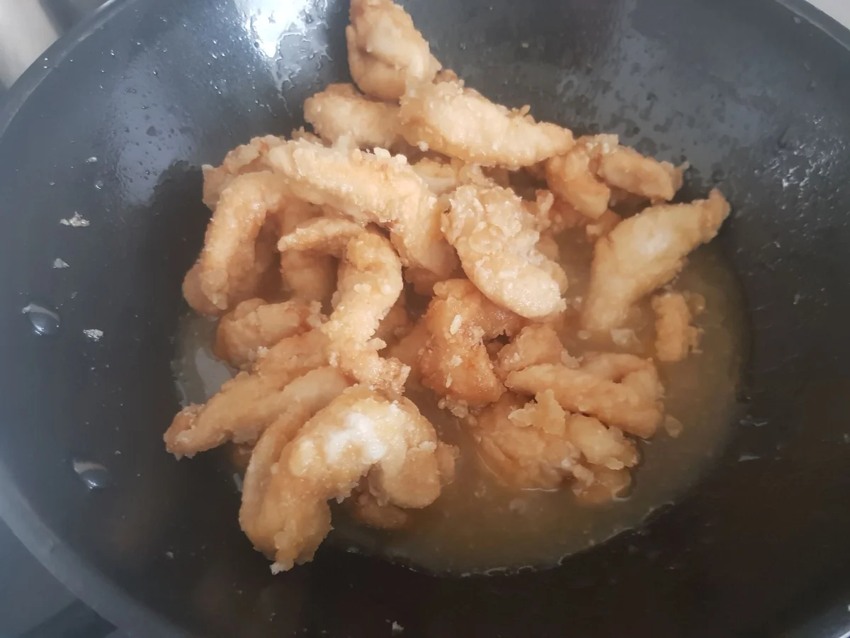 Lemon-Chicken mit Nudeln aus dem Wok - Rezept - Bild Nr. 14461