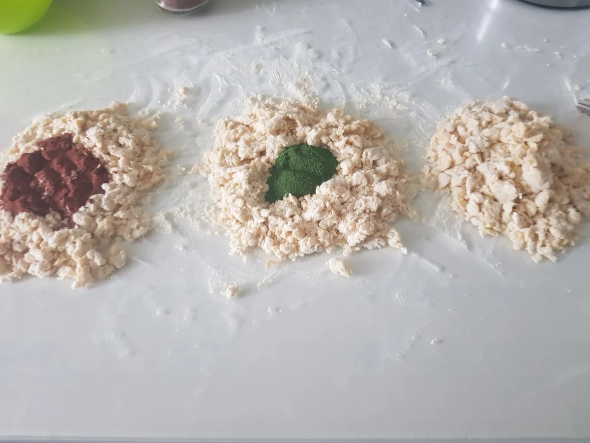 Pappardelle "tri color" aglio e olio - Rezept - Bild Nr. 14466