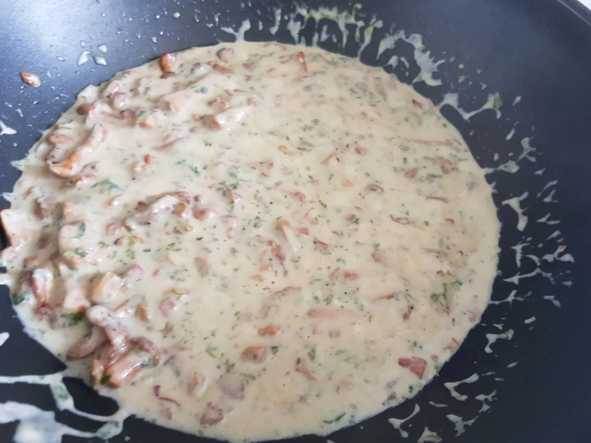 Gnocchi di Pane con finferli e pancetta - Rezept - Bild Nr. 14484