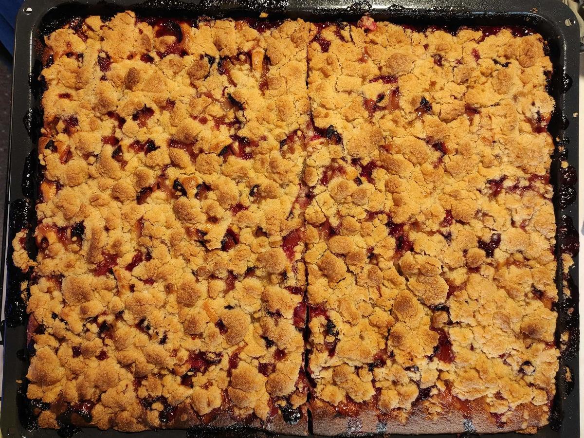 Zwetschgen Streusel Blechkuchen - einfach - von Heirah